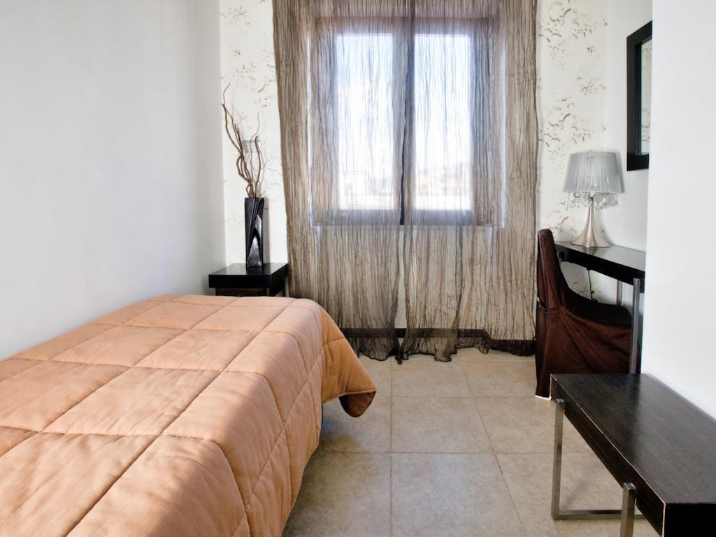 Hotel Grazia Эболи Номер фото