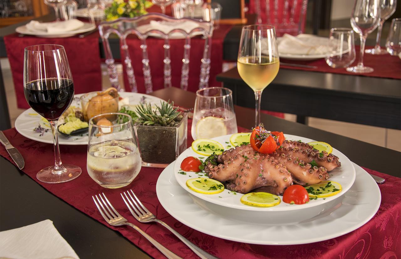 Hotel Grazia Эболи Экстерьер фото